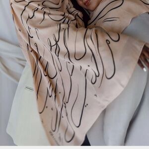 Vela scarves divine love